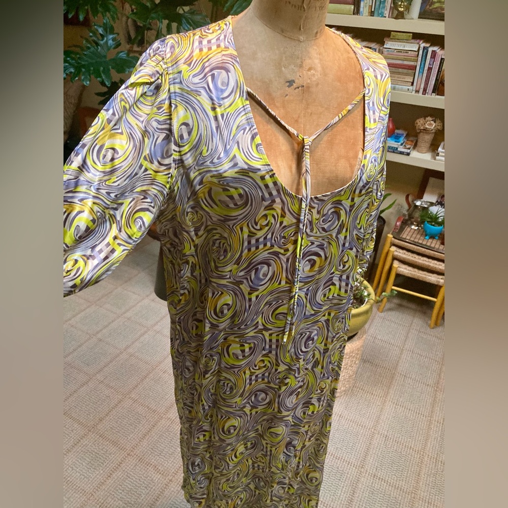 NWT Ganni Midi in heavy satin swirl print fabric.     FAB! 😍